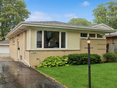 1355 S Highland Ave, Arlington Heights, IL, 60005