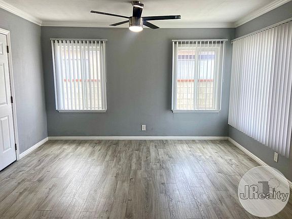 4th image of 4940 W 118th Pl #A