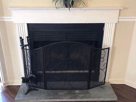 Wood fireplace is nice !