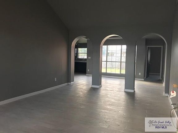 2nd image of 2806 Normandy St