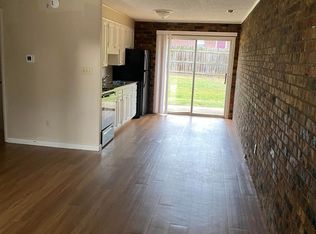 917 E F St, Russellville, AR 72801
