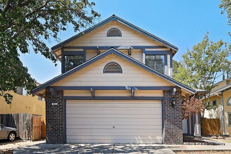 2nd image of 8123 Sheehan Way