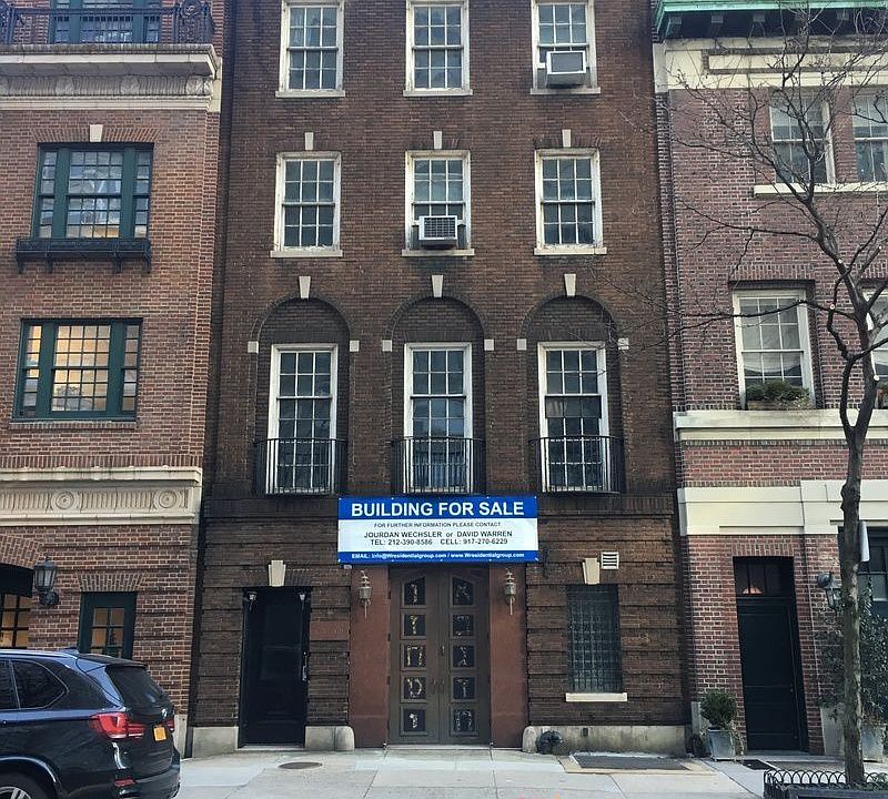 1st image of 163 E 69th St #4