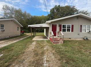 923 N Fulbright Ave, Springfield, MO 65802