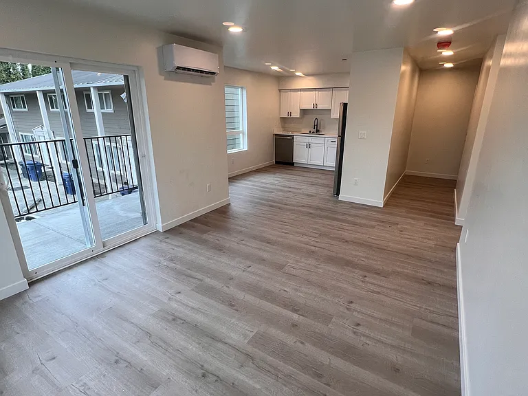 411 N 21st St #202 — Photo 20