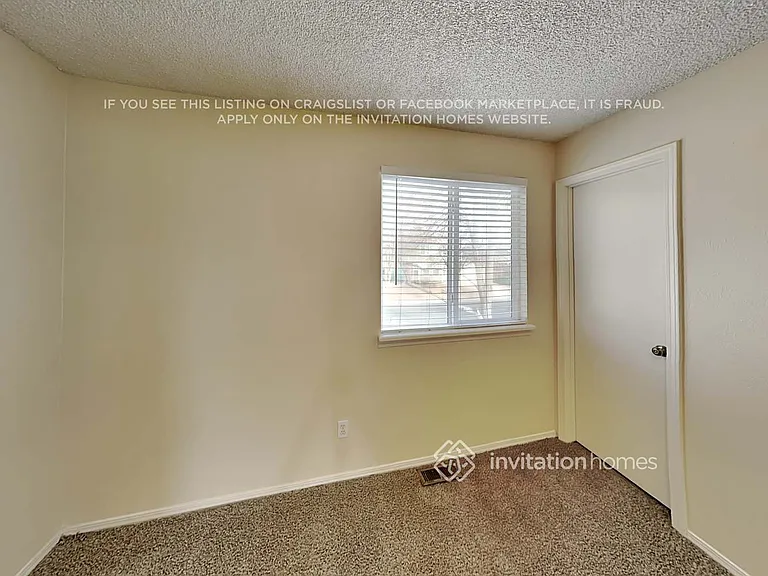 5003 S Richfield Cir — Photo 15