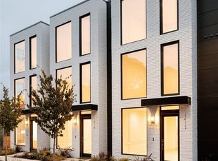 1412 Orange Pl N, Seattle, WA 98109