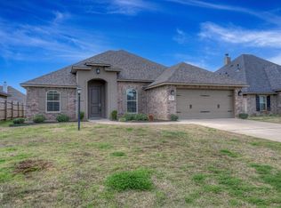 353 N Hampton St, Haughton, LA 71037