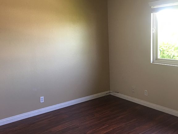 2nd image of 228 Hillcrest Dr