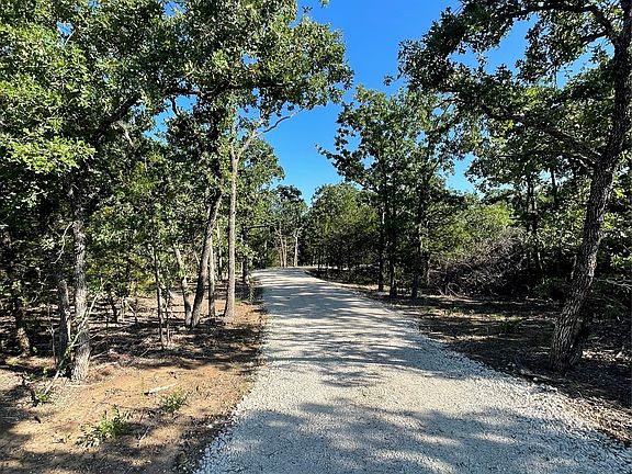4th image of 208 Red Top Rd