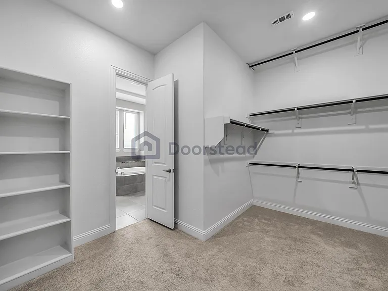1705 Bellinger Dr — Photo 33