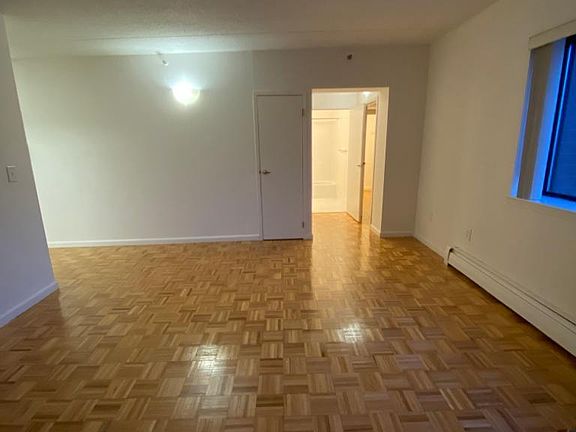 5th image of 14128 84th Dr Floor 6
