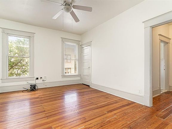3rd image of 1230 Kings Hwy APT 1