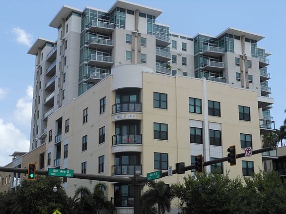 2nd image of 400 4th Ave S APT 101