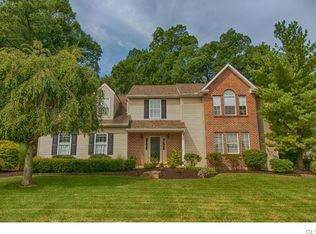 220 Krocks Rd, Allentown, PA 18104