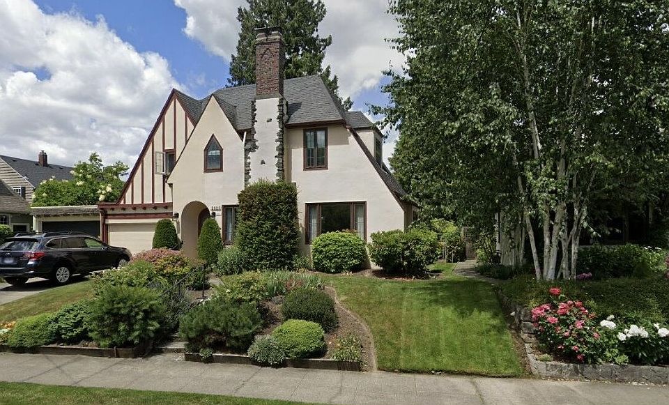 2825 NE Brazee St, Portland, OR 97212 | Zillow