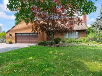 1057 Carlls Straight Path, Dix Hills, NY, 11746
