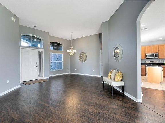 5th image of 1861 Crown Hill Blvd