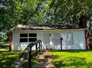 10104 Prince Dr, Saint Louis, MO 63136