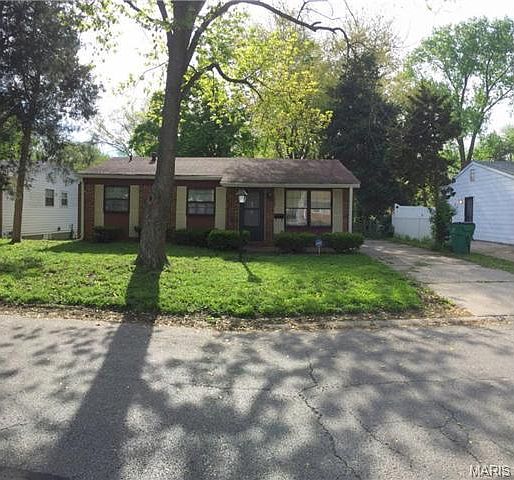 1st image of 10205 Royal Dr