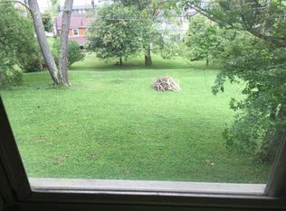 1367 Overhill Rd, Fairmont, WV 26554