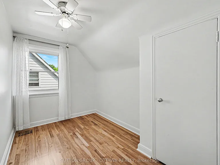 1156 Emperor Ave W — Photo 10