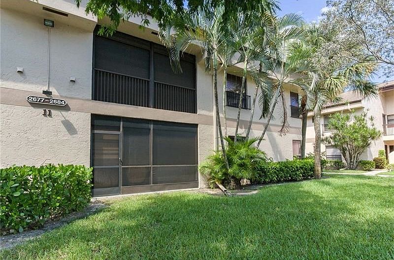 1st image of 2678 Carambola Cir N