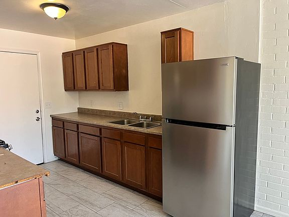 5th image of 3521 N Flowing Wells Rd Floor 3521-11