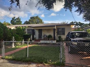 2462 NW 4th St, Miami, FL 33125