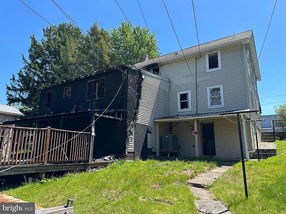 2nd image of 280-282 Schuylkill Rd