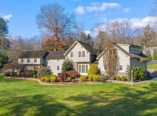 28 E Main St, Mendham Twp, NJ 07945