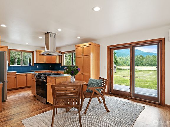 5th image of 6373 Eastwood Road