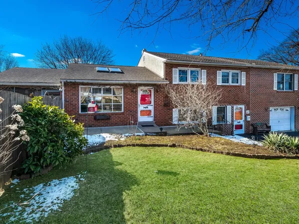 15 Lawnton Rd, Willow Grove, PA 19090