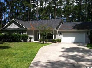 49 Thomas Sumter St, Beaufort, SC 29907