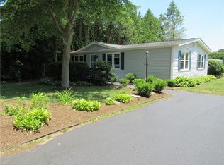 4 Airport Rd, Coventry, RI 02816