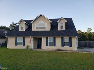 285 Kristins Dr, Saint Marys, GA 31558
