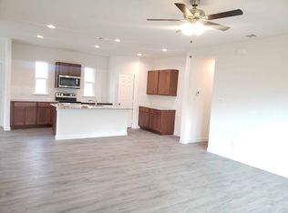 10503 Cedar Ct, Fort Worth, TX 76140