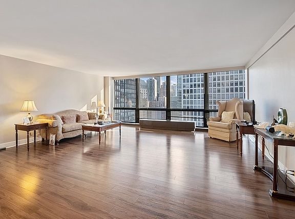 2nd image of 900 N Lake Shore Dr APT 2506