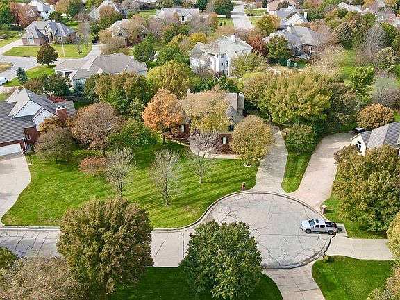 3rd image of 12610 E Meadow Ct