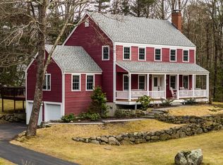 4 Meader Ln, Durham, NH 03824