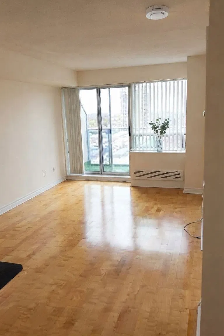 1 bed, $2,300 — Photo 3