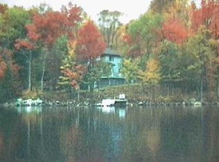 514 N Shore Rd, Gloversville, NY 12078