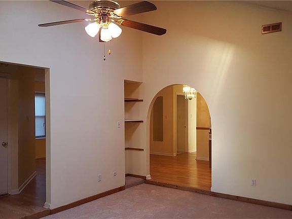 5th image of 5120 Earlston Ln