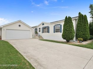 813 Arbor Dr, Manteno, IL 60950