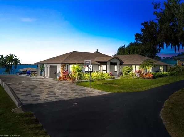 36 Catfish Ln, Lake Placid, FL 33852