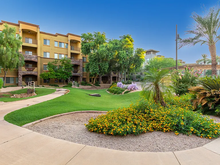 5450 E Deer Valley Dr — Photo 21