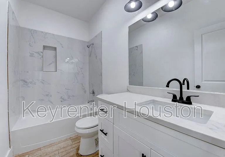 5121 Southwind St — Photo 23
