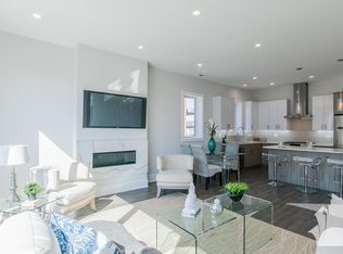 2860 W Belmont Ave #1W, Chicago, IL 60618