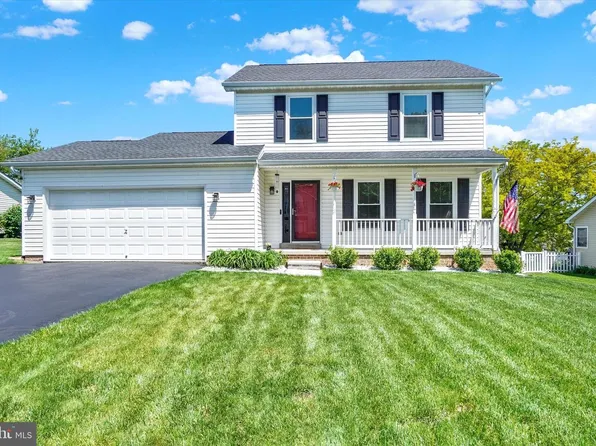 2175 Aslan Dr, York, PA 17404