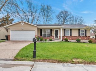 1013 Pegasus Cir, Saint Peters, MO